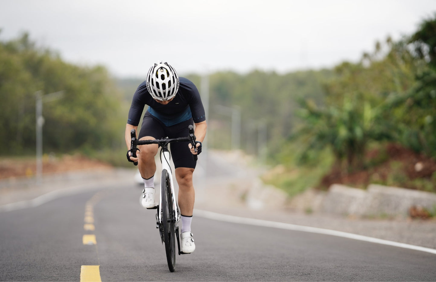 Polygon Strattos S5 Disc - 105 Road Bike