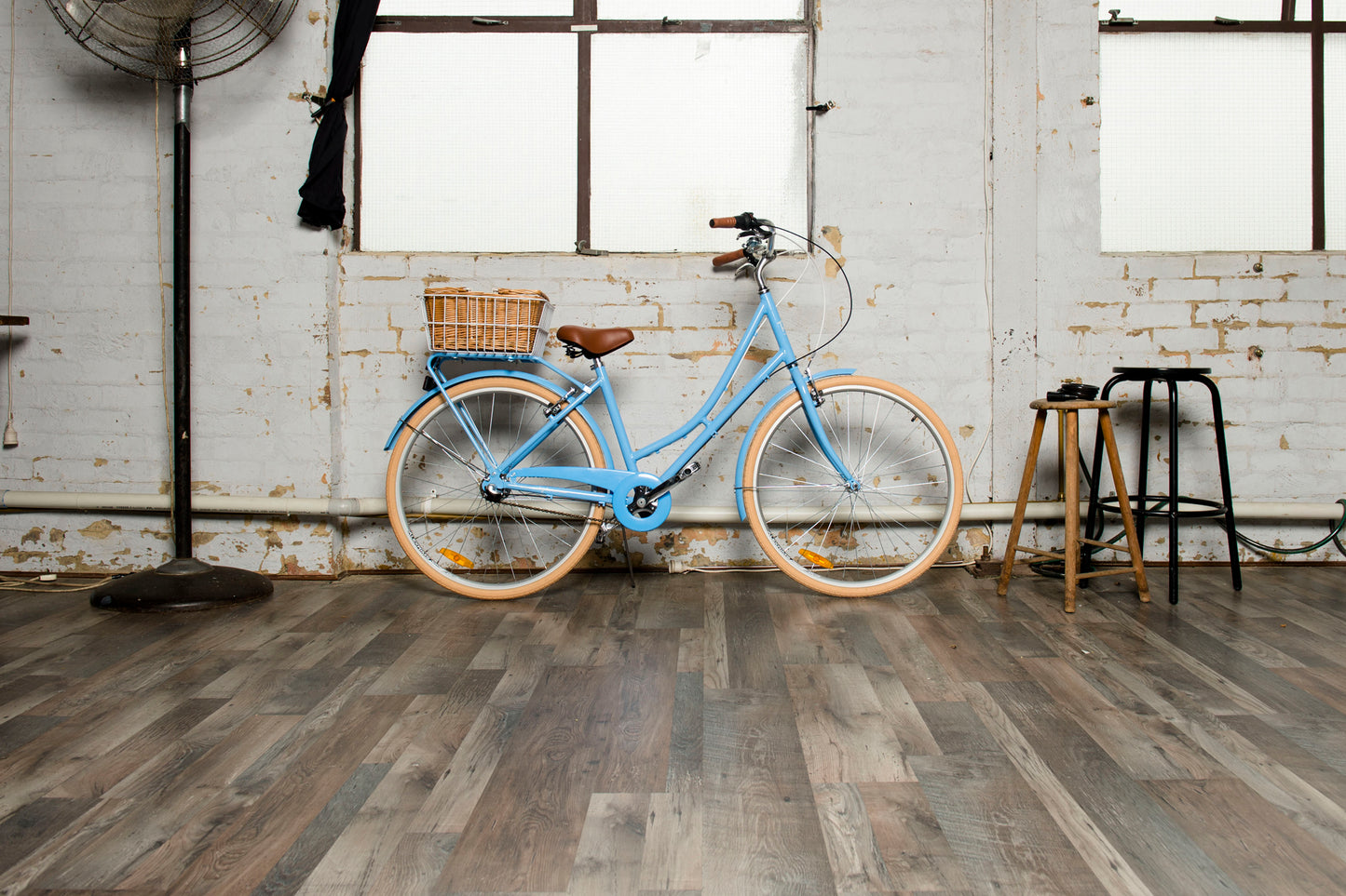 Ladies Deluxe Vintage Bike Baby Blue