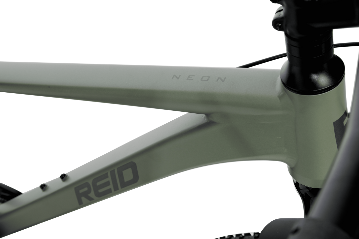 Neon Trail Mountain Bike in Green showing Reid logo on bike frame from Reid Cycles Australia