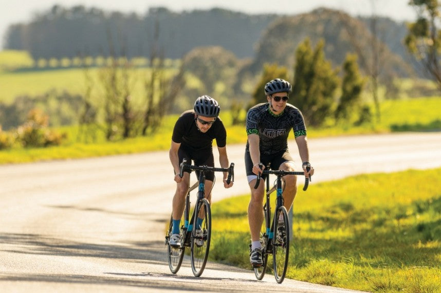 9 Cycling Etiquette Tips