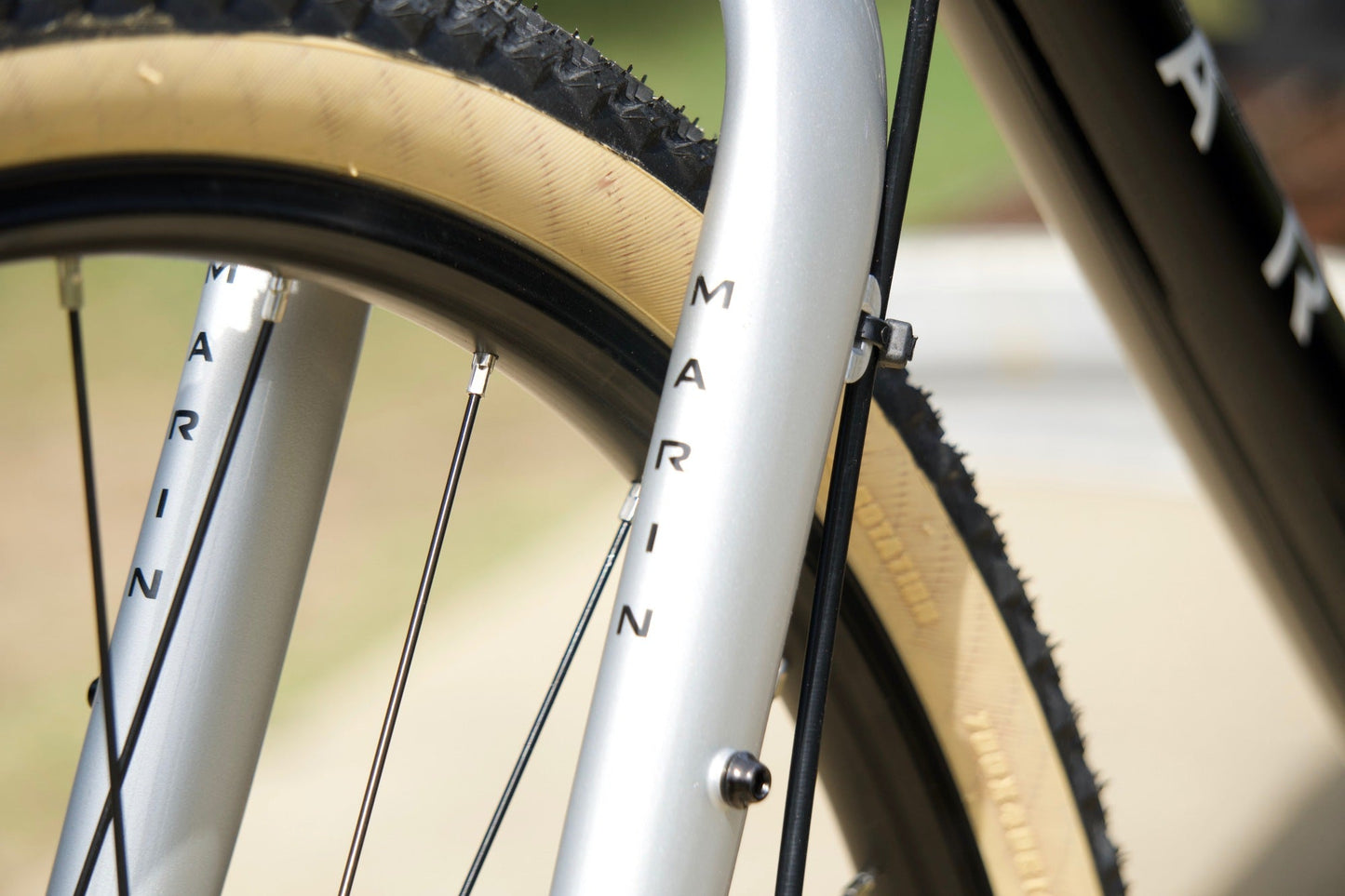 Marin Kentfield 1 - Green Hybrid Bike