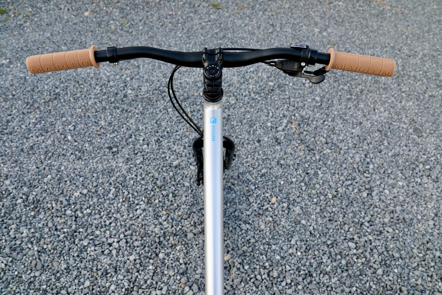 Marin Kentfield 2 - Silver Hybrid Bike