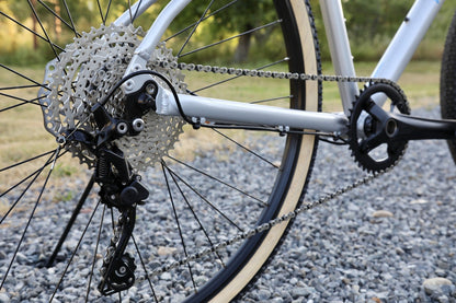 Marin Kentfield 2 - Silver Hybrid Bike