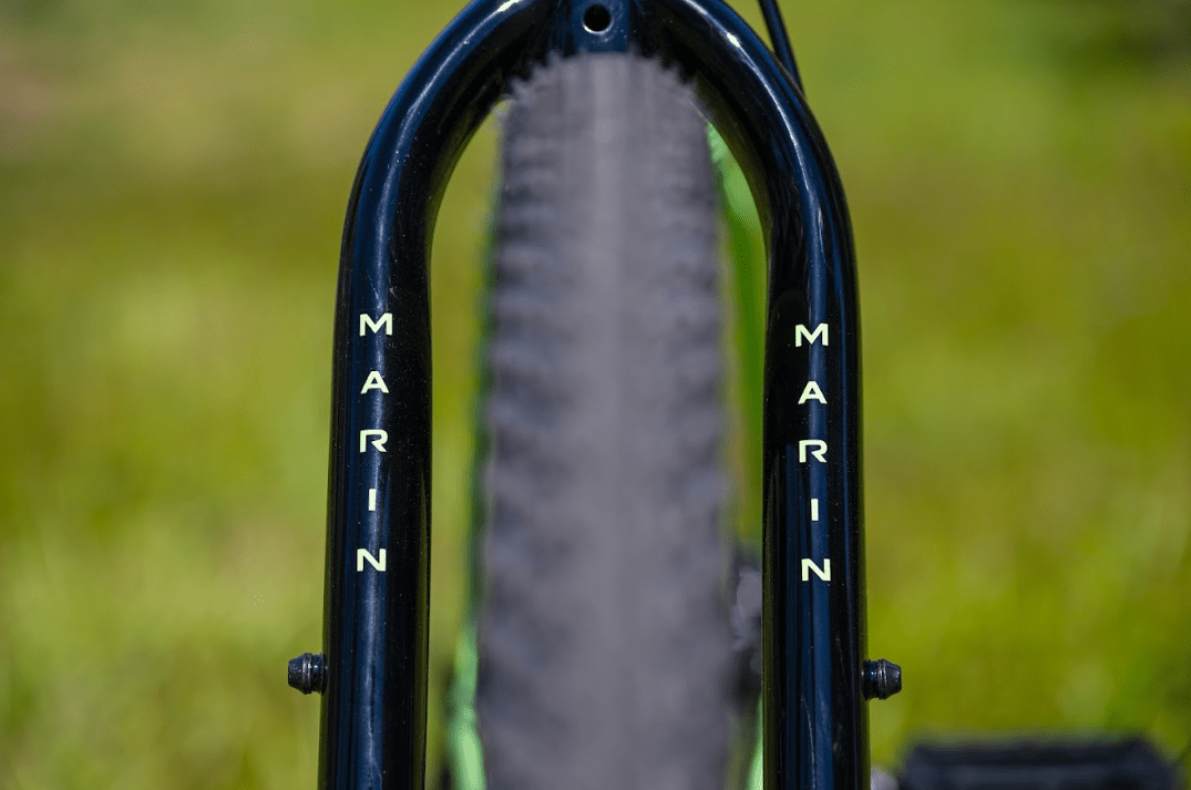 Marin Kentfield 2 ST - Red Hybrid Bike