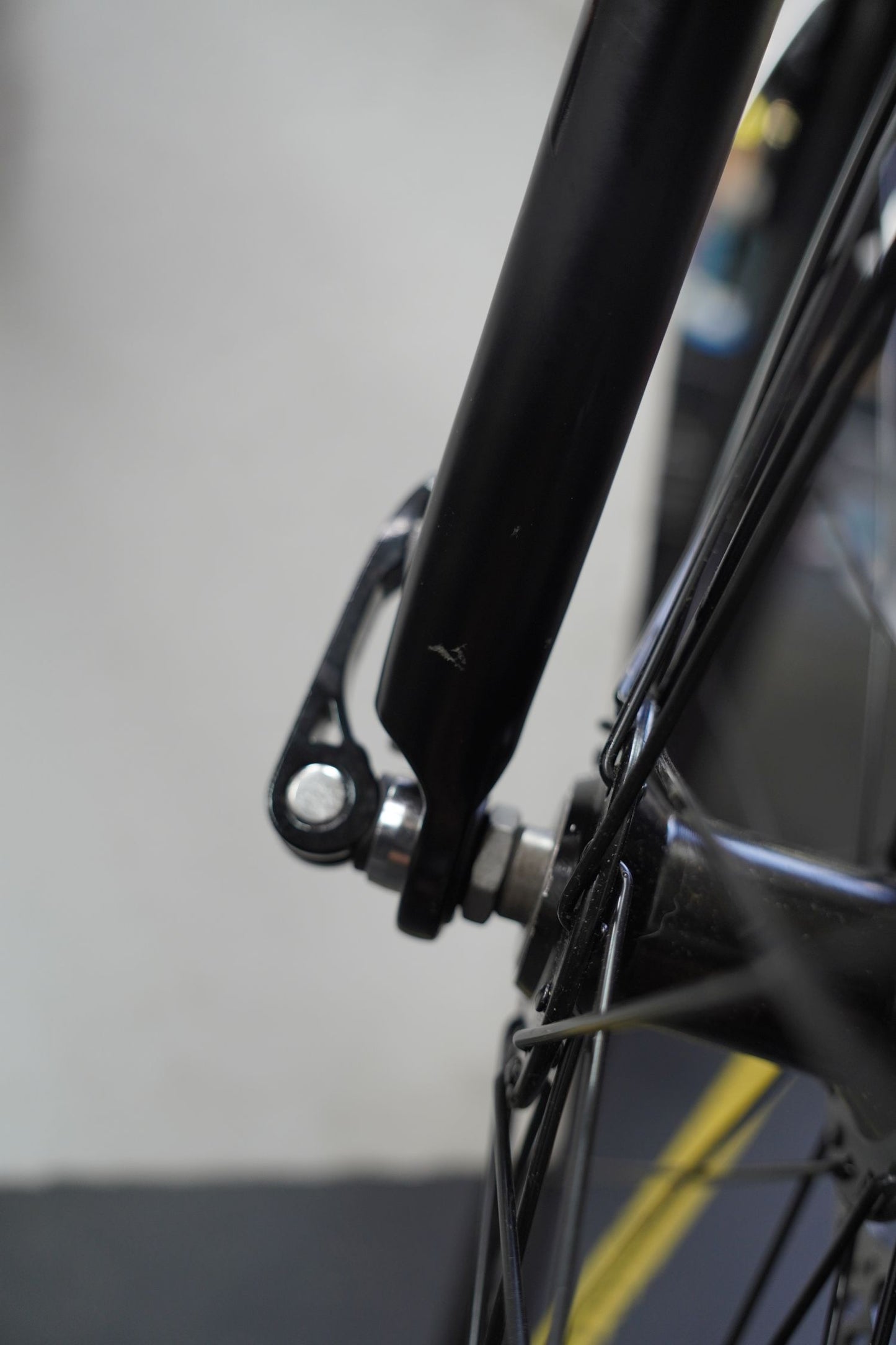 Ex-Demo: Blacktop - City Electric Bike - M1 MEDIUM