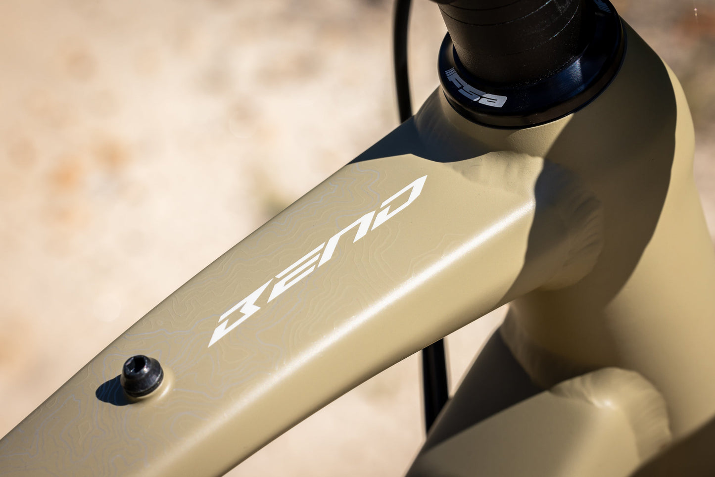 Polygon Bend R6 - Gravel Bike
