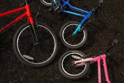 H16 Ultra Lightweight Kids Bike (16") - Pink