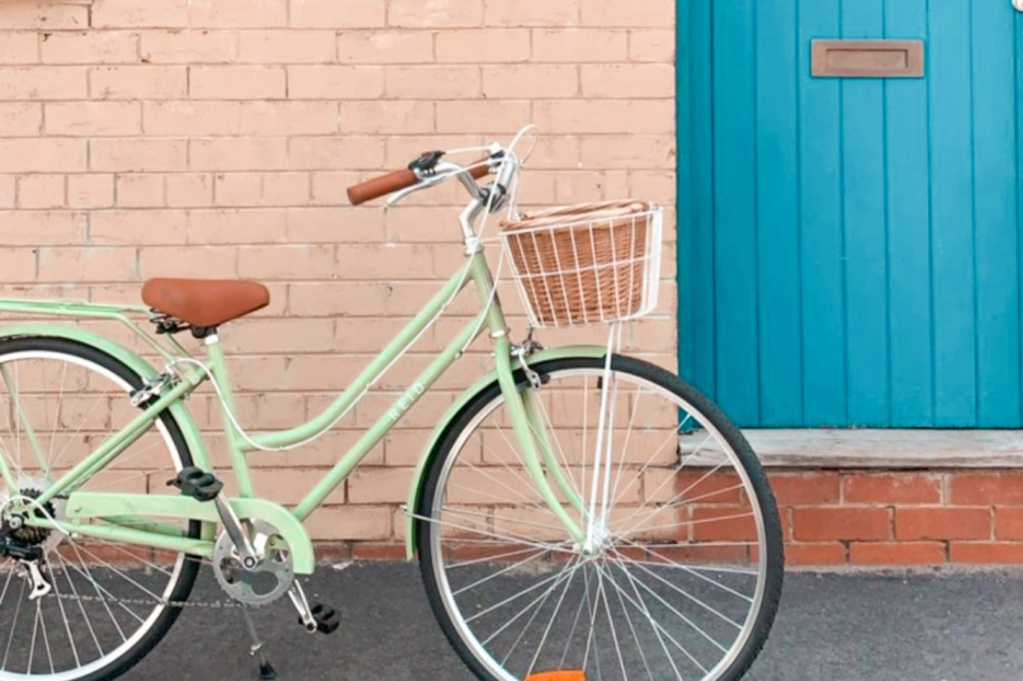 Ladies Classic Plus Vintage Bike Light Olive