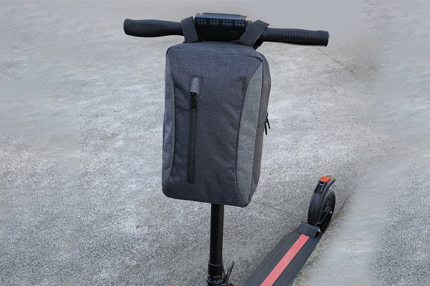 Azur Scooter Handlebar Bag Black