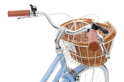Ladies Classic Plus Vintage Bike in Sky Blue showing handlebars and hand brakes from Reid Cycles
