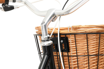 Ladies Deluxe Vintage Bike in Black showing vintage style handlebars from Reid Cycles Australia