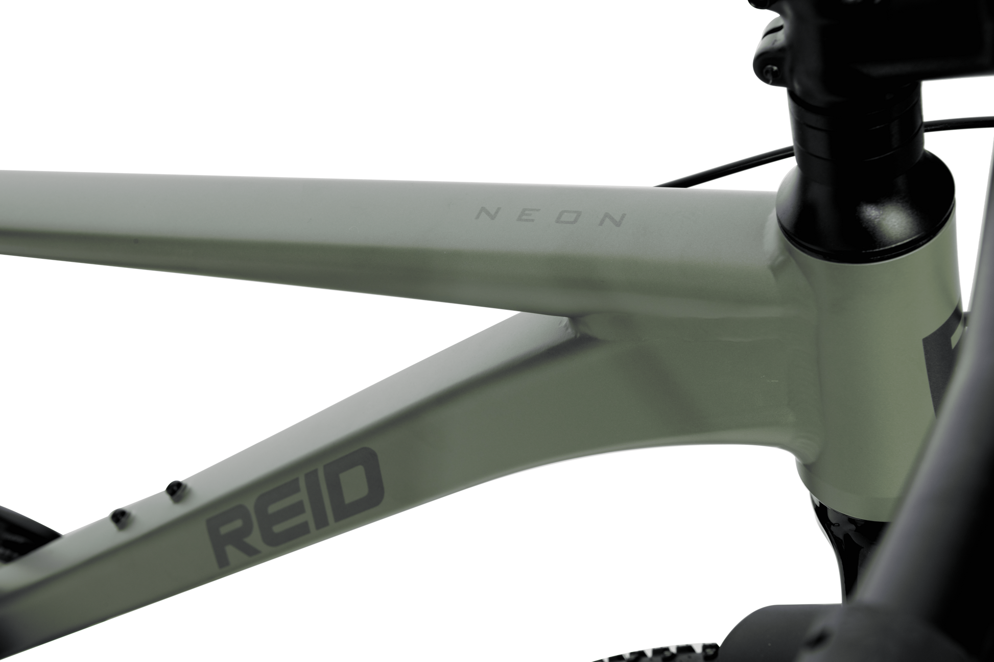 Neon Trail Mountain Bike in Green showing Reid logo on bike frame from Reid Cycles Australia 